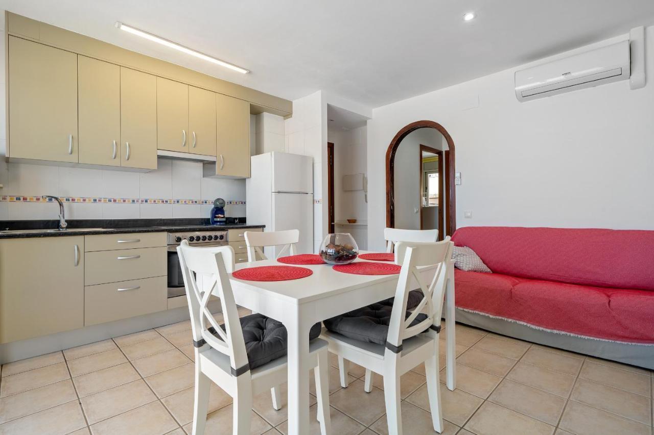 Hauzify I Apartament Colon 1B トラダンバーラ エクステリア 写真
